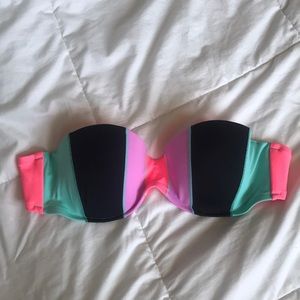 Victoria’s Secret strapless bikini top